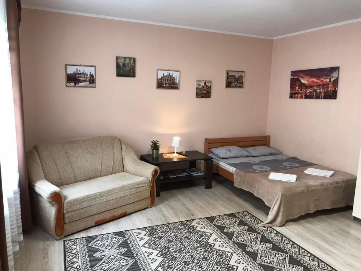 Apartment Near The Forum Mall Lviv Luaran gambar