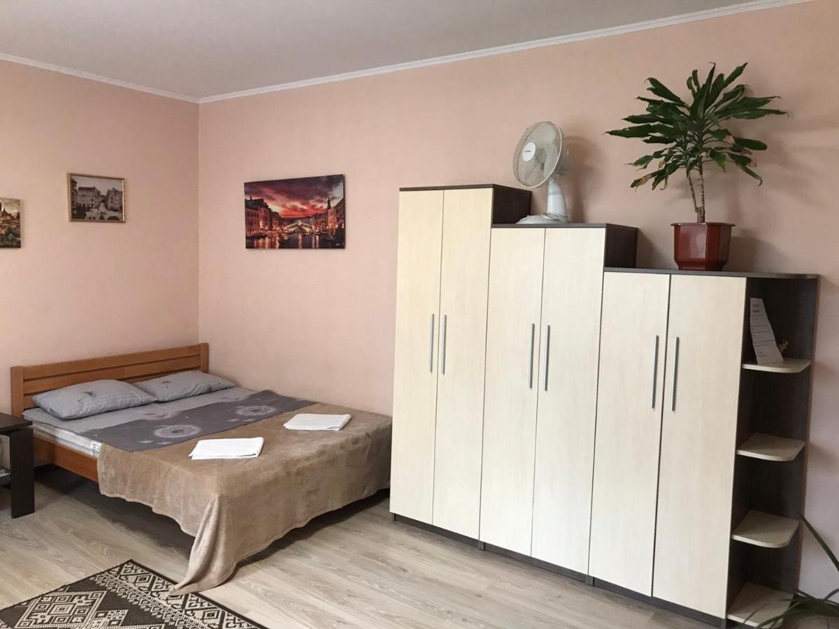 Apartment Near The Forum Mall Lviv Luaran gambar