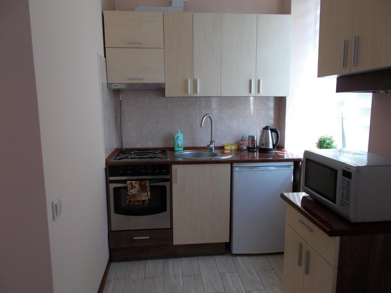 Apartment Near The Forum Mall Lviv Luaran gambar