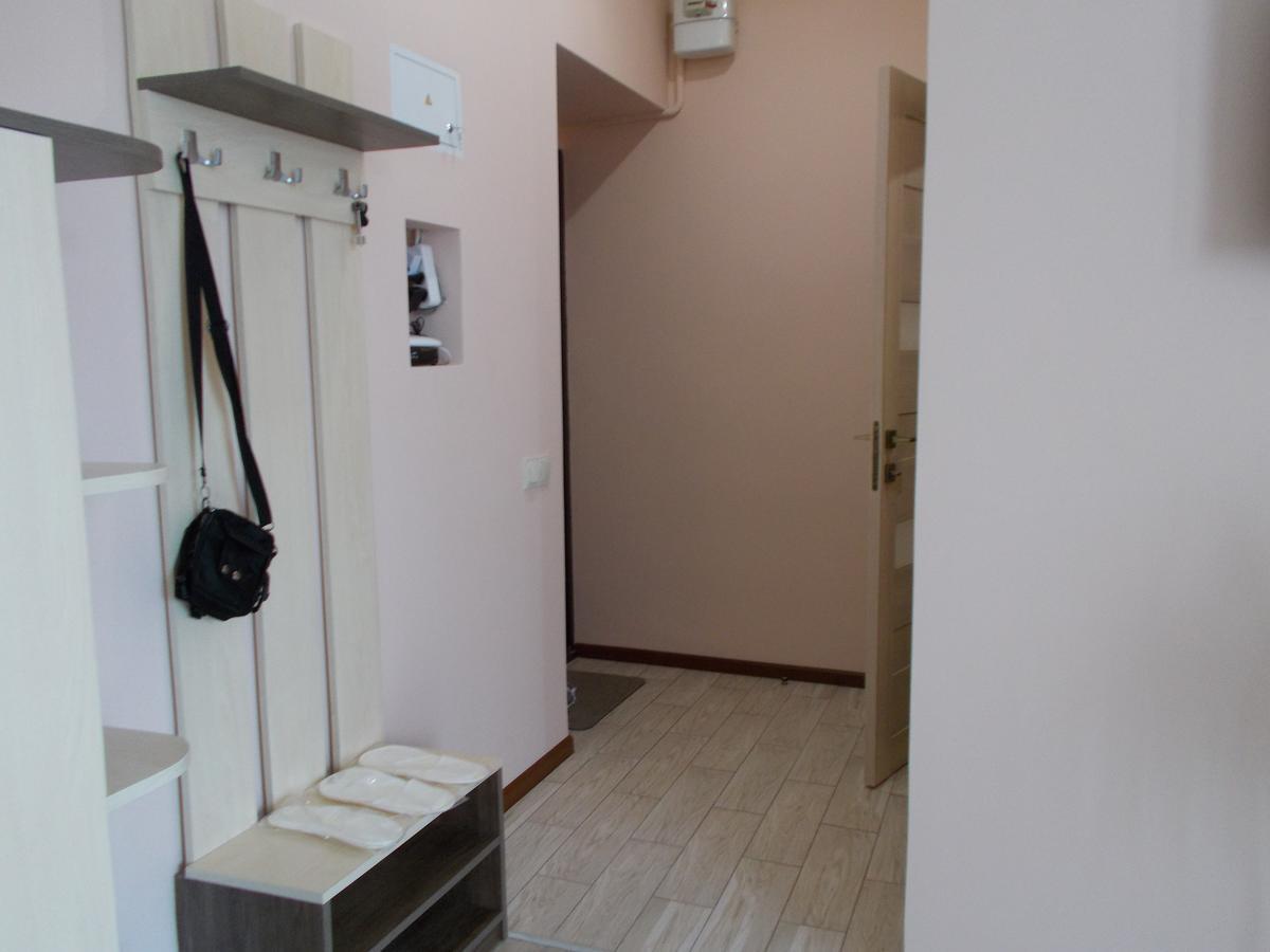 Apartment Near The Forum Mall Lviv Luaran gambar