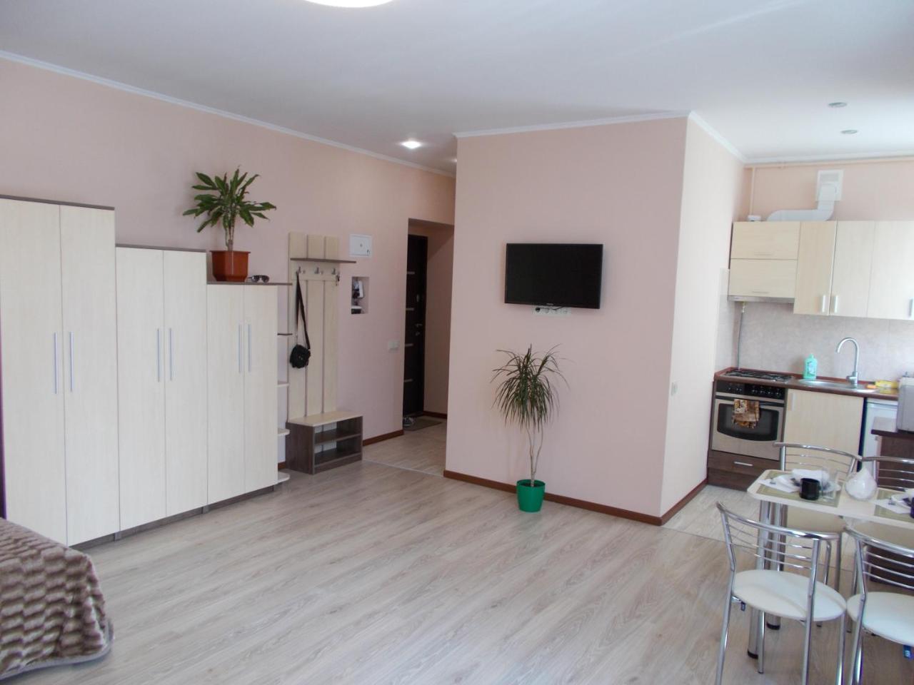 Apartment Near The Forum Mall Lviv Luaran gambar