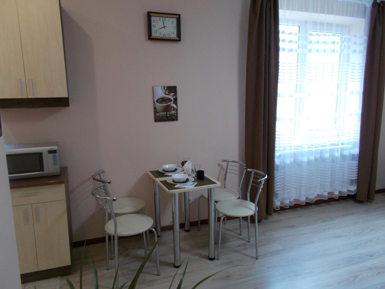 Apartment Near The Forum Mall Lviv Luaran gambar