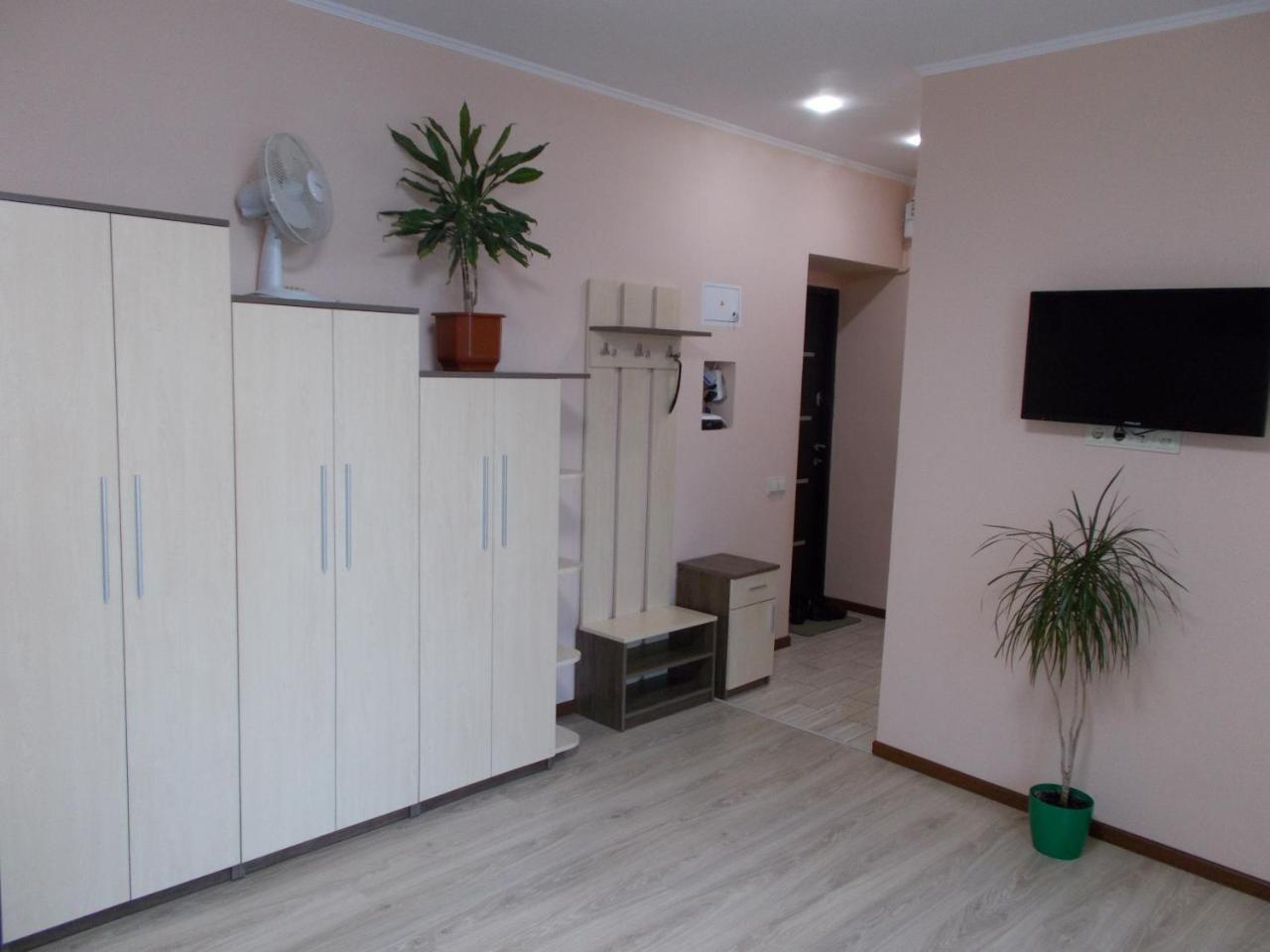 Apartment Near The Forum Mall Lviv Luaran gambar