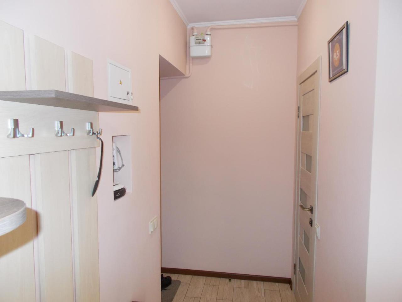 Apartment Near The Forum Mall Lviv Luaran gambar